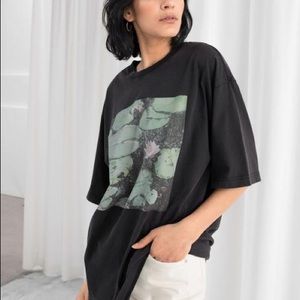 & Other Stories Graphic Tee Boyfriend Fit